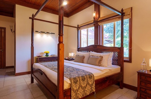 Kashid Villa | Amã Stays & Trails Skyfall, Kashid