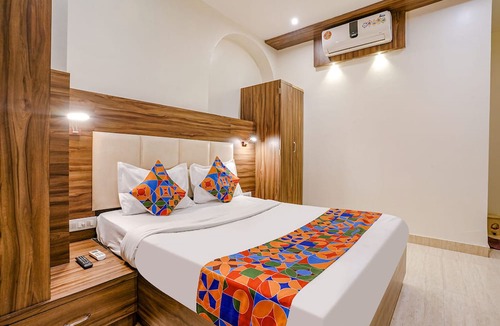 Wellington Pier Hotel | Fabexpress Abad Inn