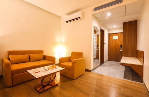 Aurangabad Hotel | IRA by Orchid Sambhajinagar - Aurangabad