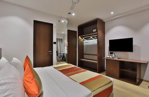 Surat Hotel | Hotel Elements