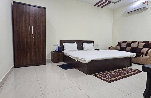 Mandla Hotel | Hotel Shikar Palace