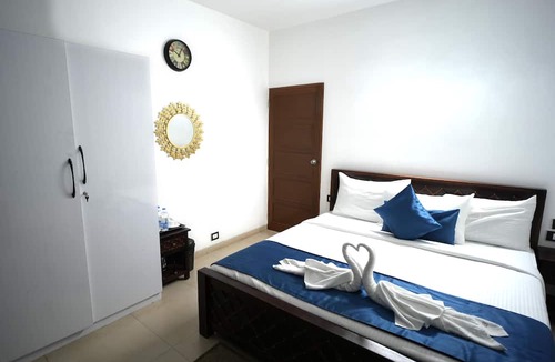 Dona Paula Villa | Alekhya Suites