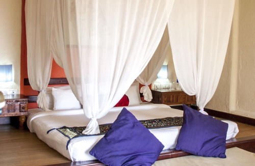 Poovar Hotel | Over The Hill
