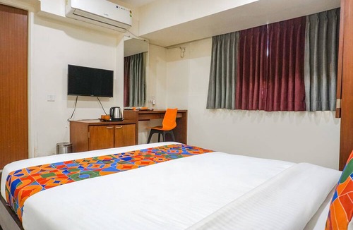 Koregaon Park Hotel | Fabhotel Executive Residency