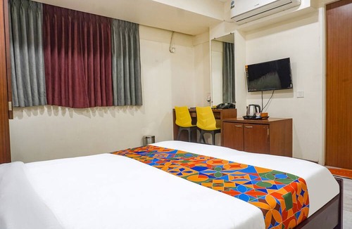 Koregaon Park Hotel | Fabhotel Executive Residency
