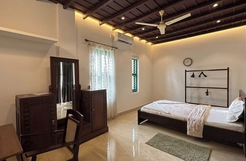Quilon Hotel | The Paro Homestay