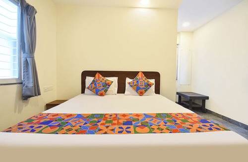 Hadapsar Hotel | Fabhotel Fortune Inn I