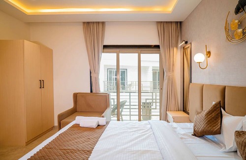 Mhsala Resort | Breeze Inn Beach Resort