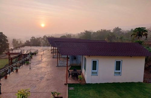 Kapurhol Hotel | Ikigai Farms and Resort