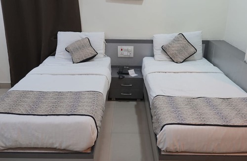 Nagpur Hotel | Hotel Udyam Glory