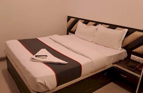Kurla West House | Classic Collection O Kurla BKC Mumbai