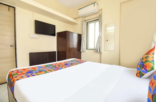 Pimpri - Chinchwad Hotel | Fabhotel Himalay Guest House