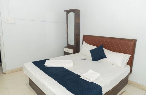 Panvel Hotel | Hotel Midnight Lodging & Boarding