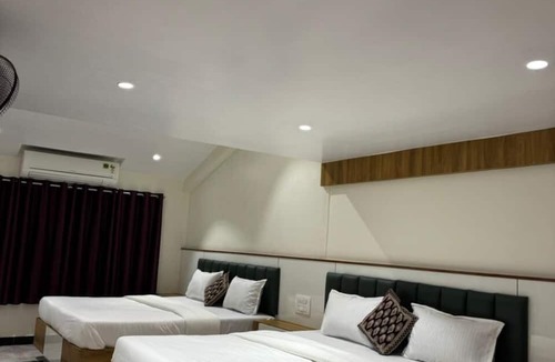 Fort Hotel | Yatri Stay inn
