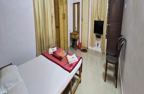 Tarkarli Hotel | Ghar Mithbavkaranche