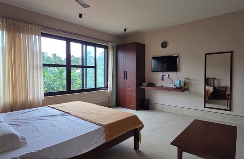 Tenkasi Hotel | Nirmala's Farm House