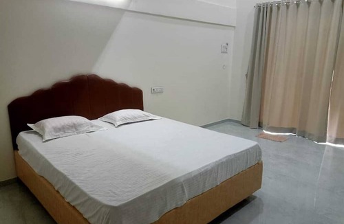 Palghar Hotel | Aarambh The Creek Breeze Resort