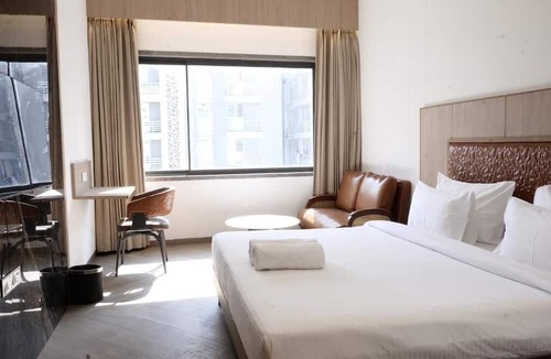 Surat Hotel | Get Inn Hotel