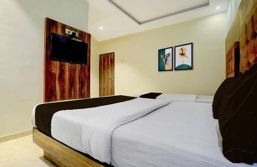 Sakinaka House | Deluxe Hotel Amour