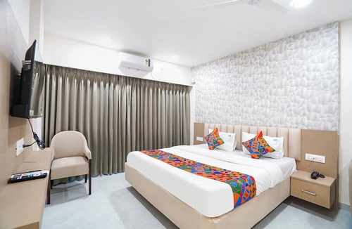 Kothrud Hotel | Fabhotel Sahyadri Mantram
