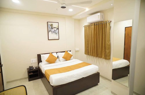 Kolhapur Hotel | Visawa Residency Sindhudurg Rd