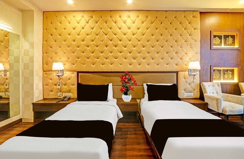 Nagpur House | Deluxe Sitabuldi Railway Station