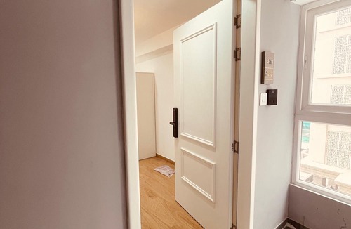 Viman Nagar Apartment | Casa Blanca - Pune Airport - Cozy home stay