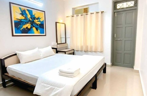 Gauravaddo Apartment | shradha luxury room