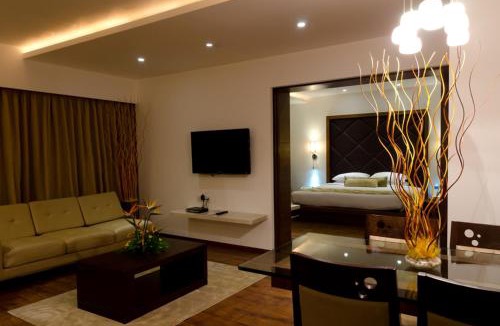 Shivajinagar Hotel | Ramee Grand Hotel and Spa, Pune