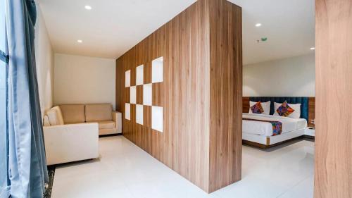 Nashik Road Hotel | Nashik Inn