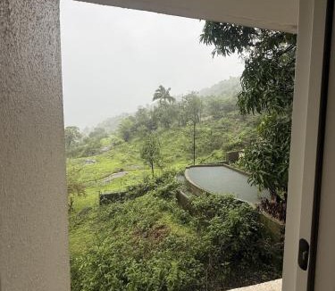 Wadgaon Bed & Breakfast | Casa Pathar