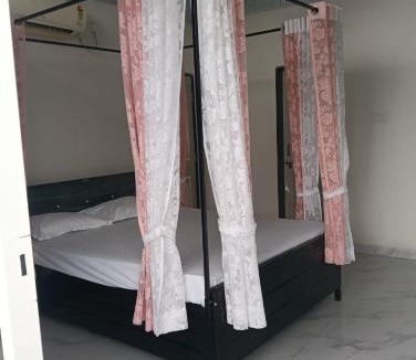Rajgurunagar House | Luxury Cottage with Swimming pool Vatsalya Farmhouse