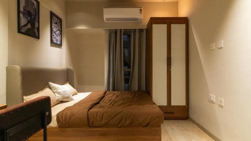 Kurla Apartment | Union at BKC