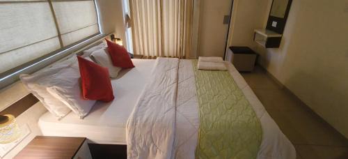 Guruvayur Apartment | Nandhagovindham Apartment's