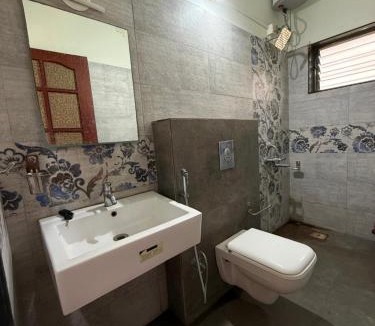 Kolhapur House | Whistling Winds