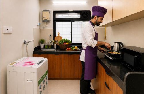 Prabhadevi Hotel | Pinakii Comfort Stay Suites, Prabhadevi