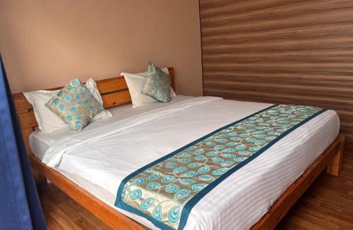 Sawantwadi Bed & Breakfast | Ashish Resort 2