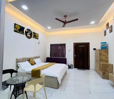 Wadgaon Villa | Orange Villa