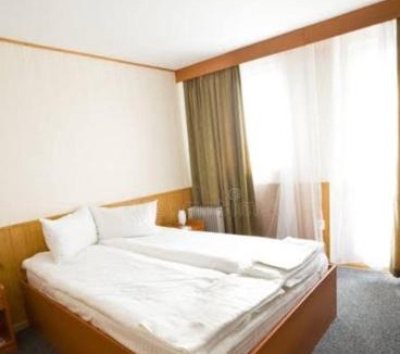 Begusarai Hotel | P Place