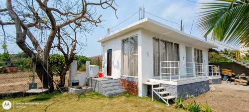 Murud House | Alice Villa Kashid Beach