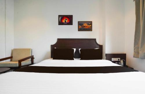 Ramdaspeth Hotel | Super Townhouse Oak Ramdaspeth KRIMS Hospital