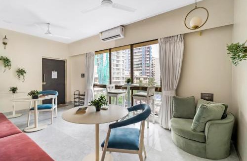Khar Apartment | Mezzo Pvt 3BHK in Bandra by Square One Stays