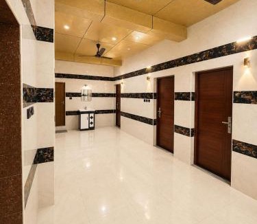 Kochi Hostel | W H Nest Hostel