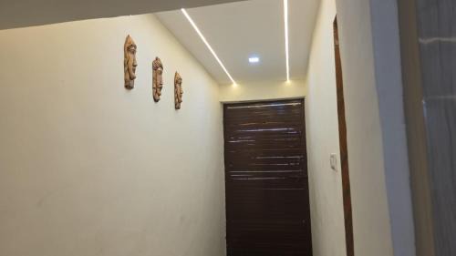 Pali House | Aquamont Bamboo Farmhouse - Riverfront