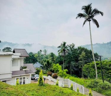 Chithirapuram House | River Side Paradise By Greenleaves Munnar
