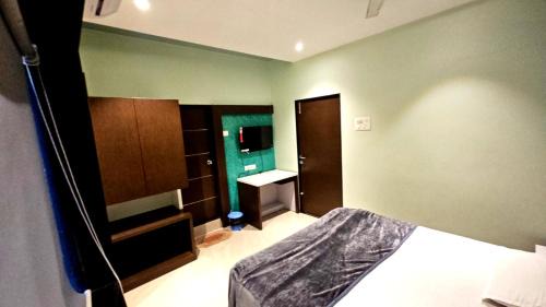 Ajra Cabin | Vardhan Lodge