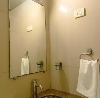 Kalamboli Hotel | Hotel Sitara Residency