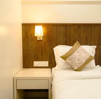 Kalamboli Hotel | Hotel Sitara Residency