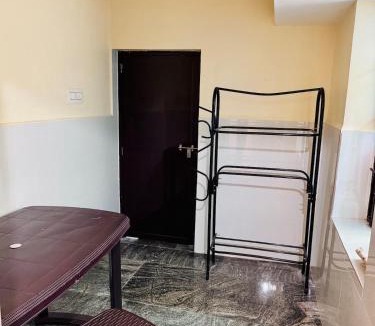 Thrissur Apartment | Peaceful 1BHK Tiny Mist Home Stay Near Kerala Varma College