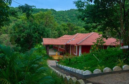 Kurchi House | Celestial Heights Coorg by VOYE HOMES with Sunset views-Near to Nagarhole Tiger Reserve